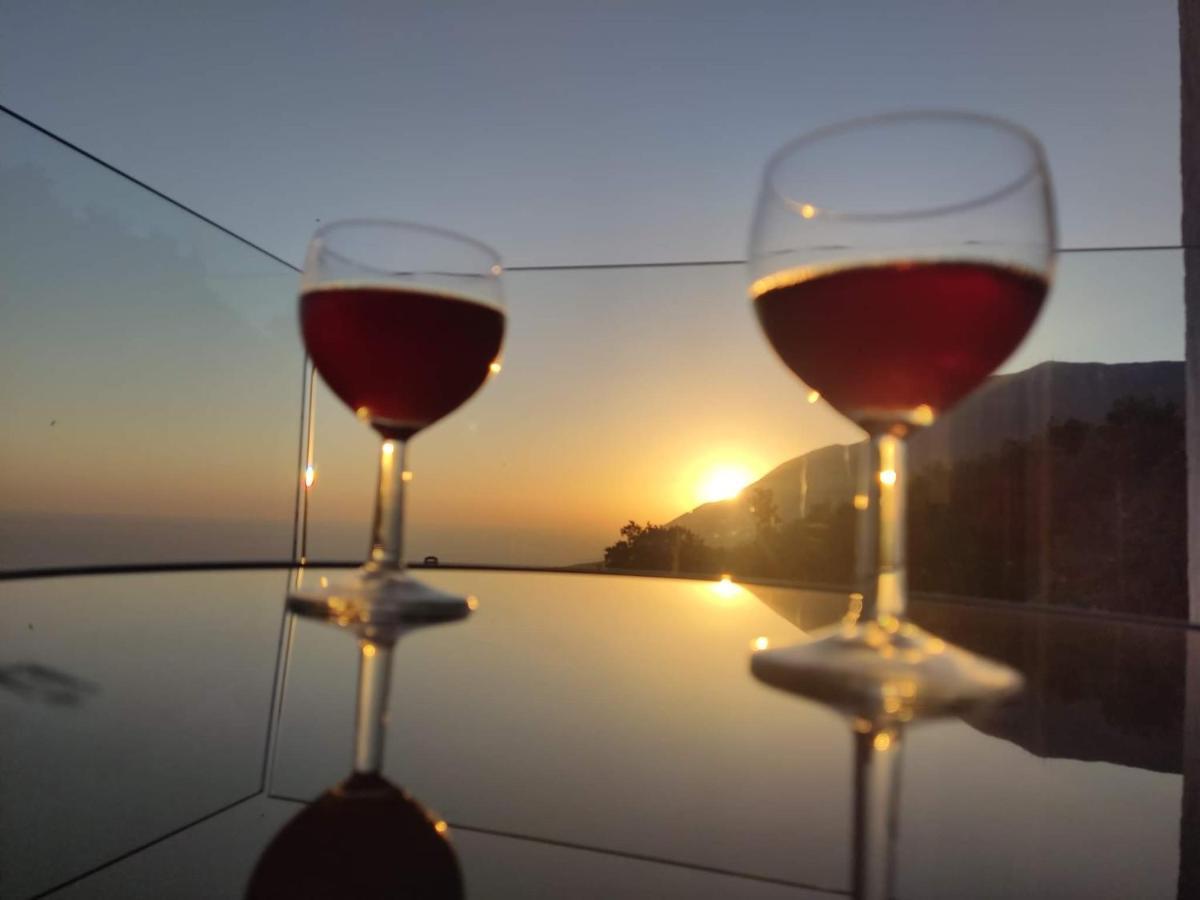Ionian Pearl Apartment Dhermi Bagian luar foto