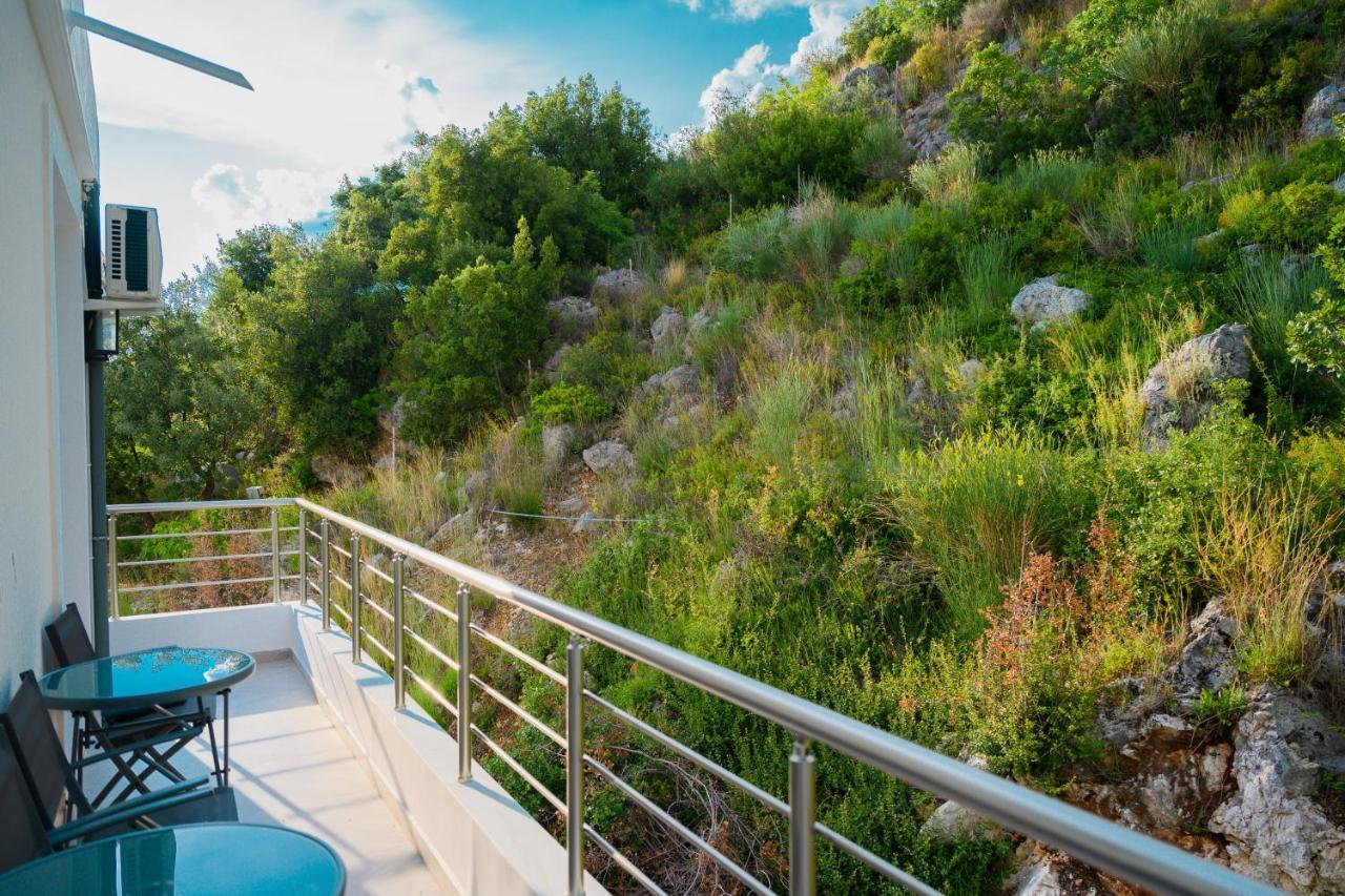 Ionian Pearl Apartment Dhermi Bagian luar foto