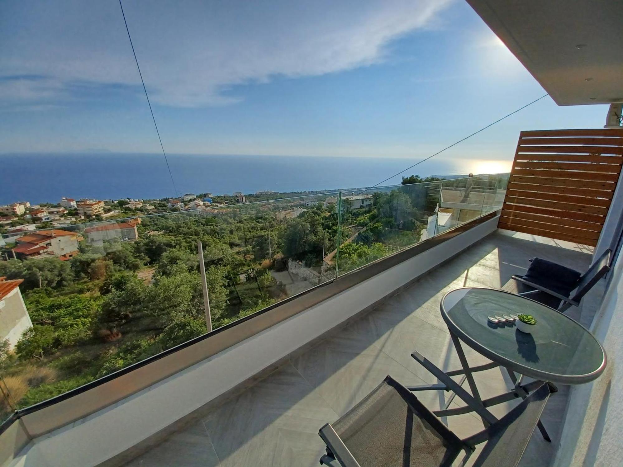 Ionian Pearl Apartment Dhermi Bagian luar foto
